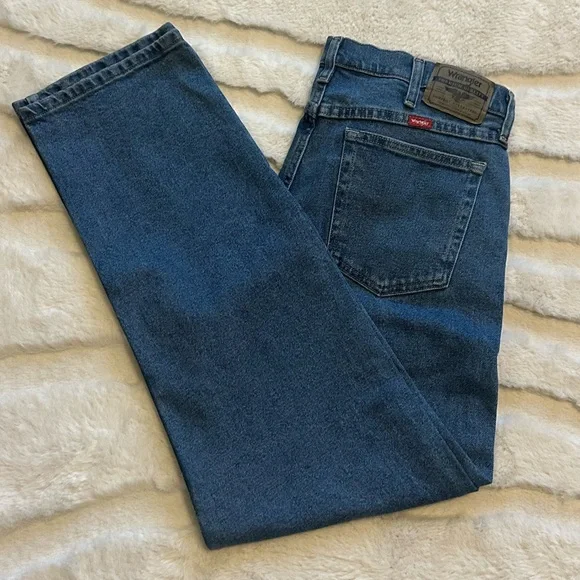 Wrangler Vintage Blue Relaxed Fit Jeans - Picture 2 of 6